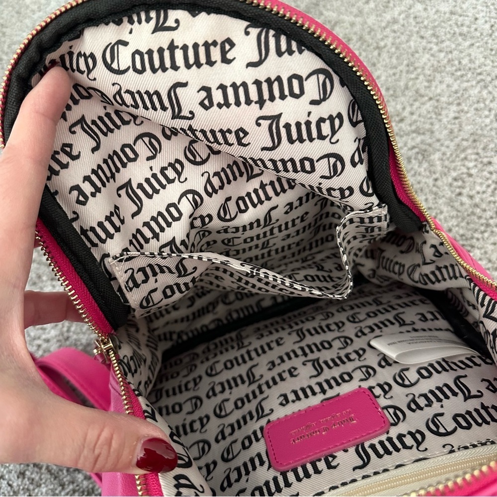 JUICY COUTURE Hot Pink Sherpa Backpack Logo Lining R $150 - Picture 13 of 16